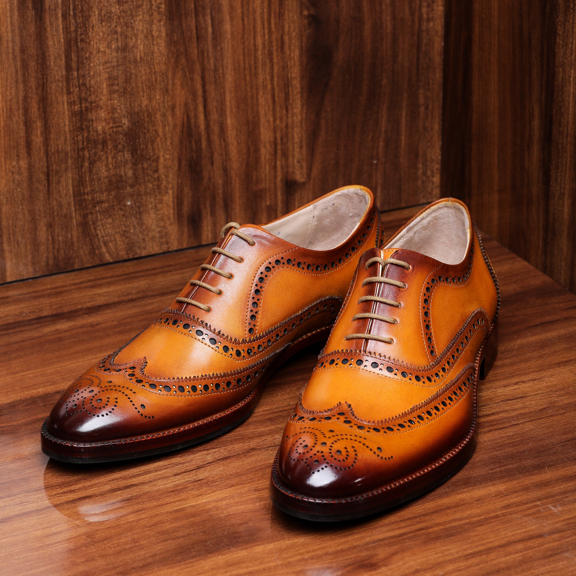 Handmade Mens Tan brown wingtip Leather Dress shoes, Men brogue formal shoes