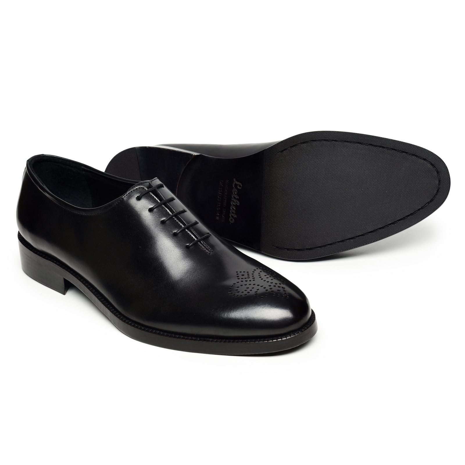 Medallion Toe Oxford - Black