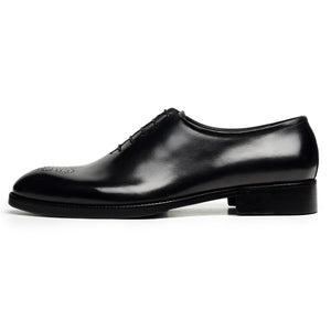 Medallion Toe Oxford - Black
