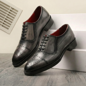 Medallion Toe Oxford- Gray